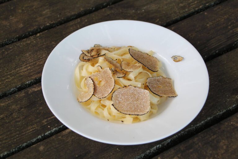 Паста с трюфел - Рецепта Паста с трюфел - Рецепта image