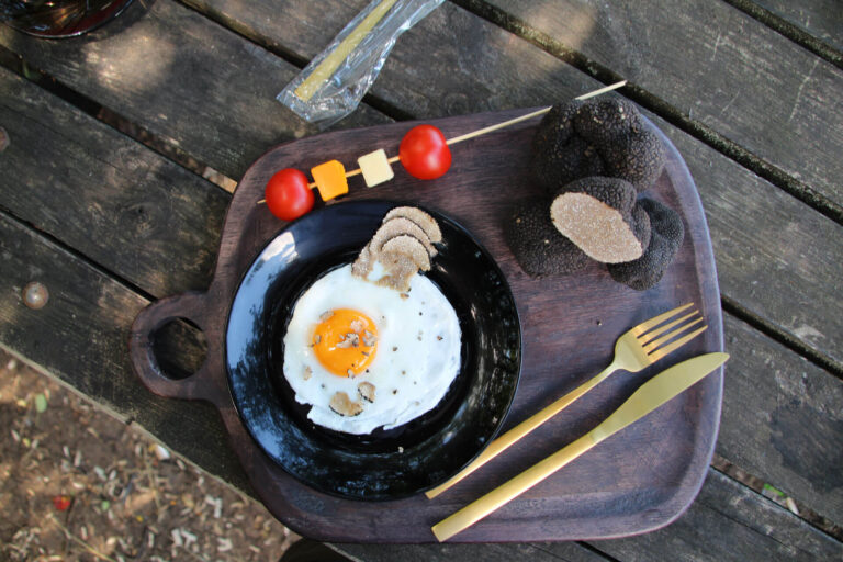 Яйца с трюфел - Рецепта Яйца с трюфел - Рецепта image